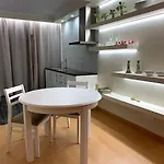 Casa Claudia - Pool And Wifi Apartament